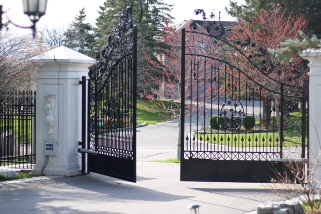 Swing Gate Swing Gate