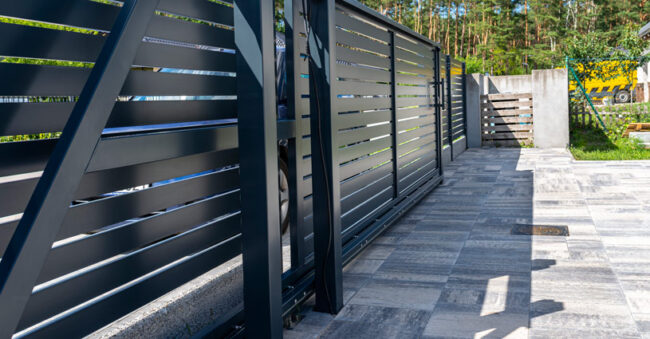 Guide Lubricating Sliding Gate Guide Lubricating Sliding Gate